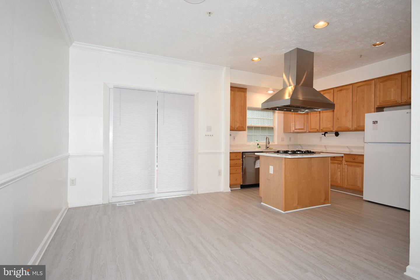 6617 Cambria Ter Property Photo 17