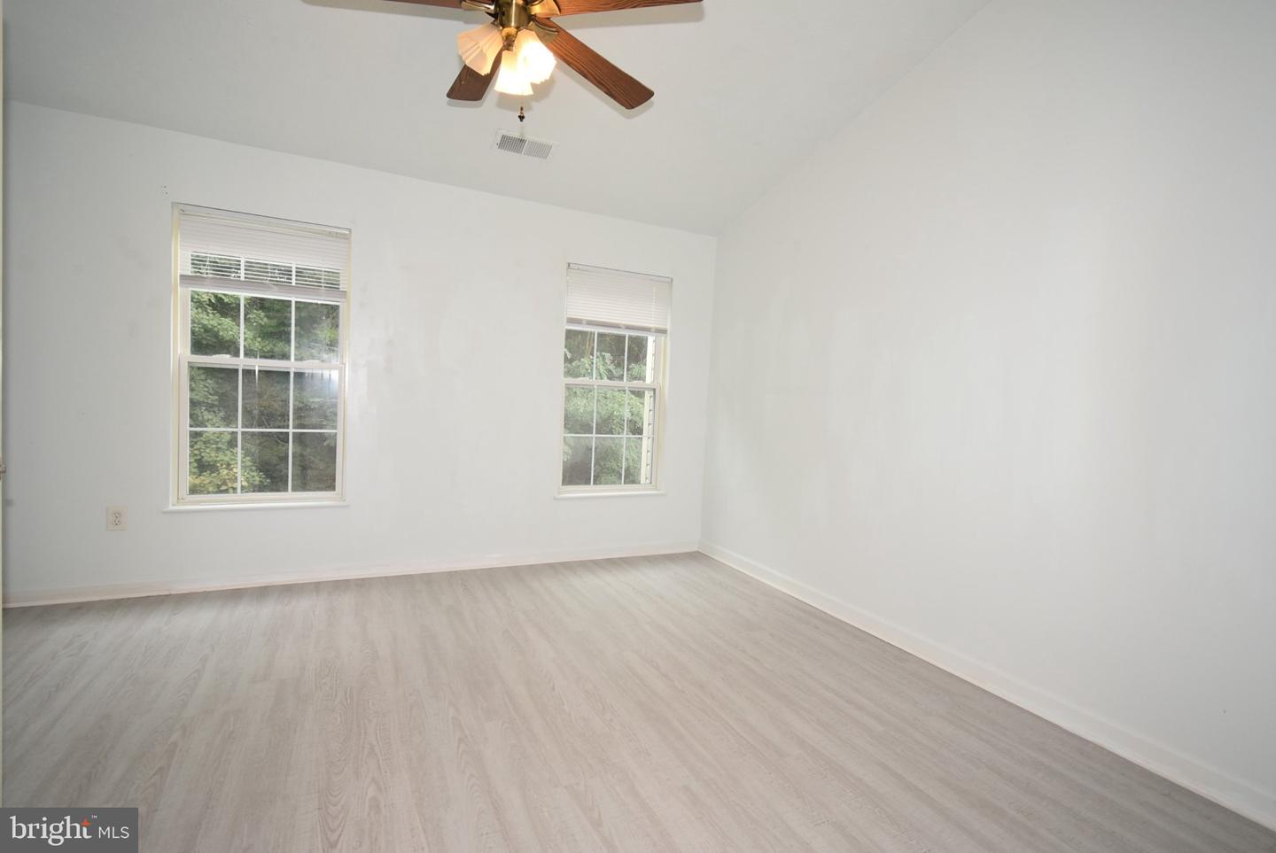 6617 Cambria Ter Property Photo 20