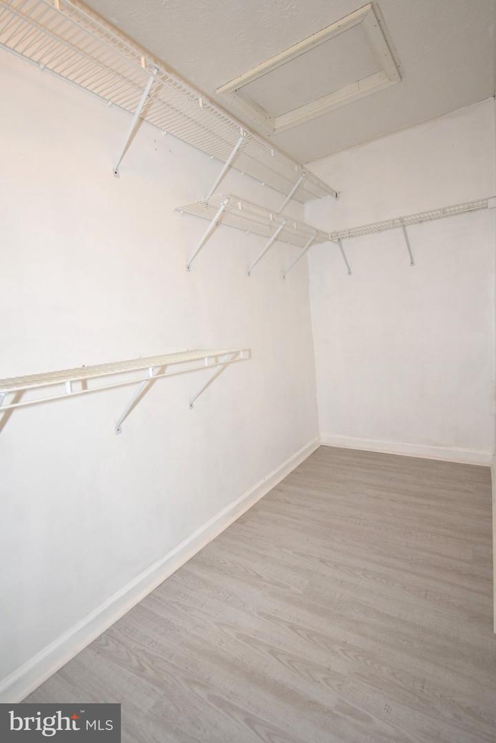 6617 Cambria Ter Property Photo 22