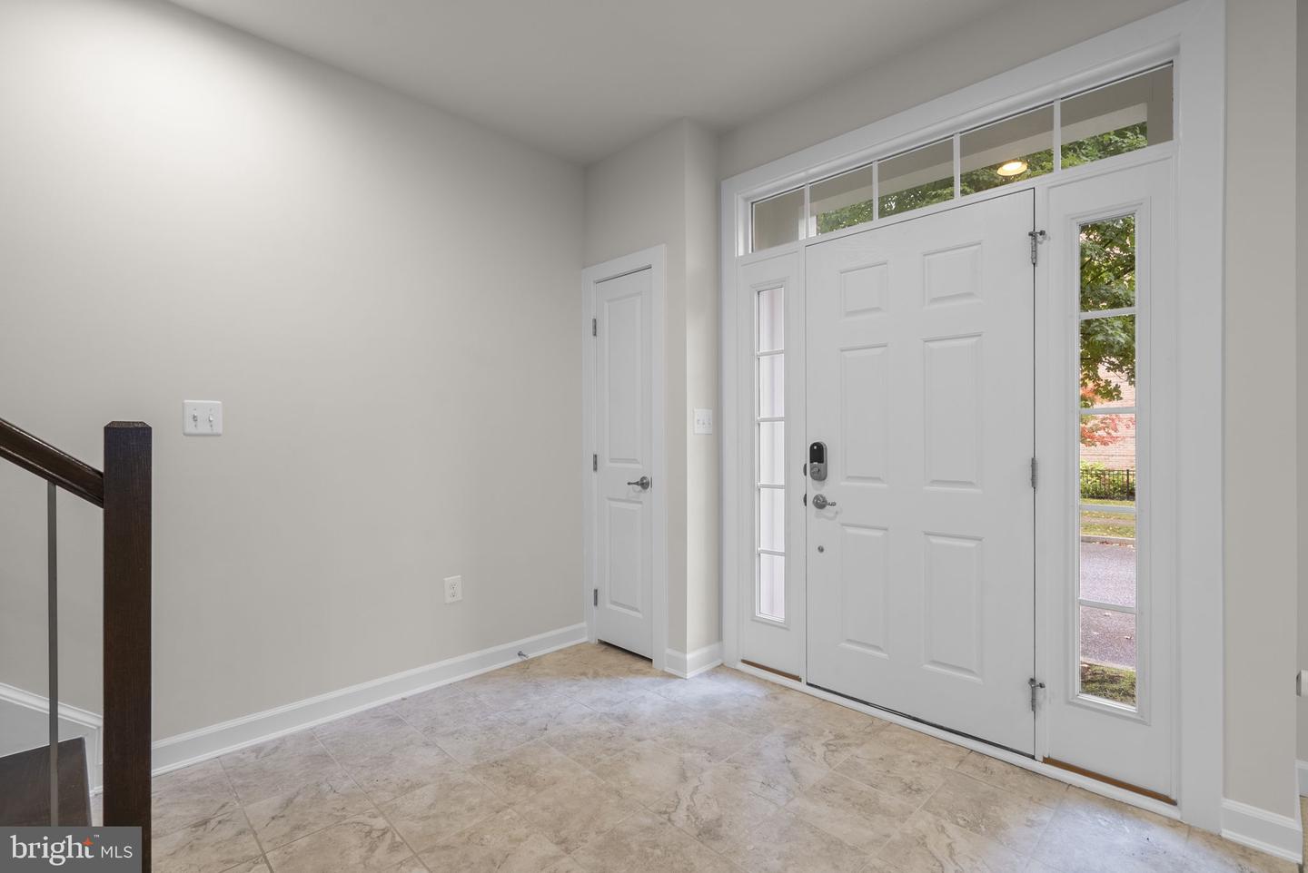 11305 Market St Property Photo 4