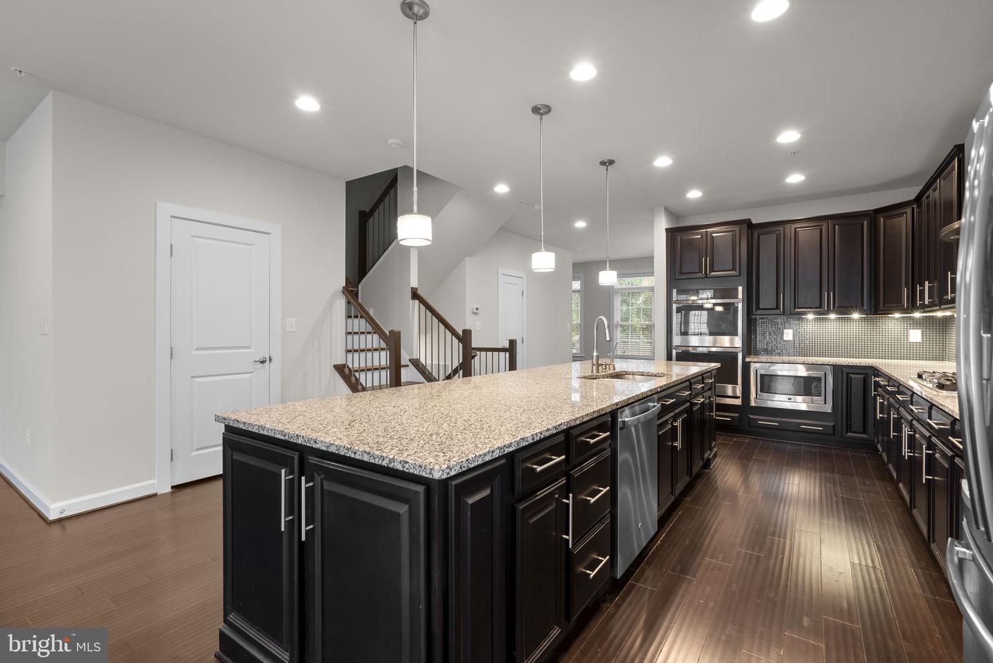 11305 Market St Property Photo 11