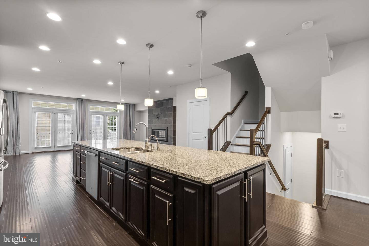 11305 Market St Property Photo 12
