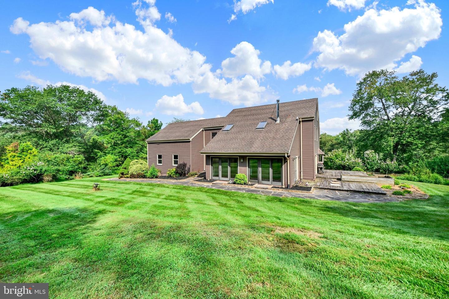 465 Gaither Rd Property Photo 1