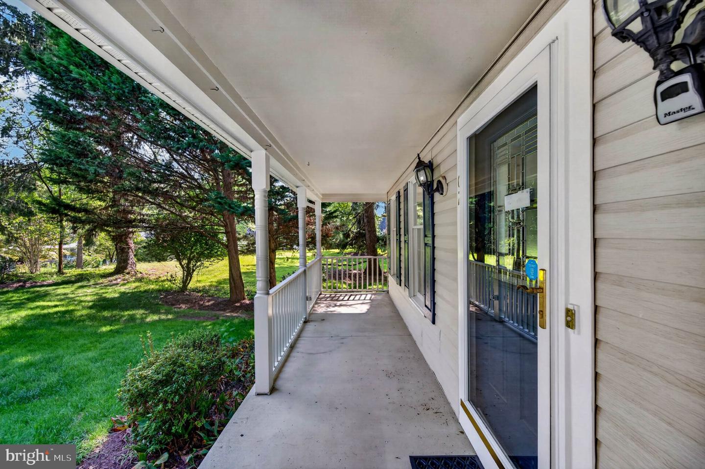 10211 Feaga Farm Ct W Property Photo 4