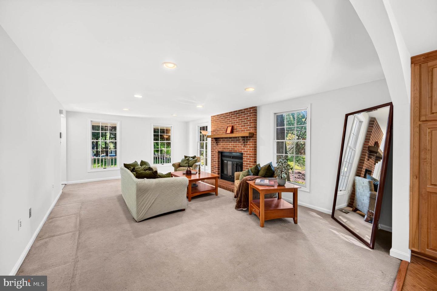 10211 Feaga Farm Ct W Property Photo 15