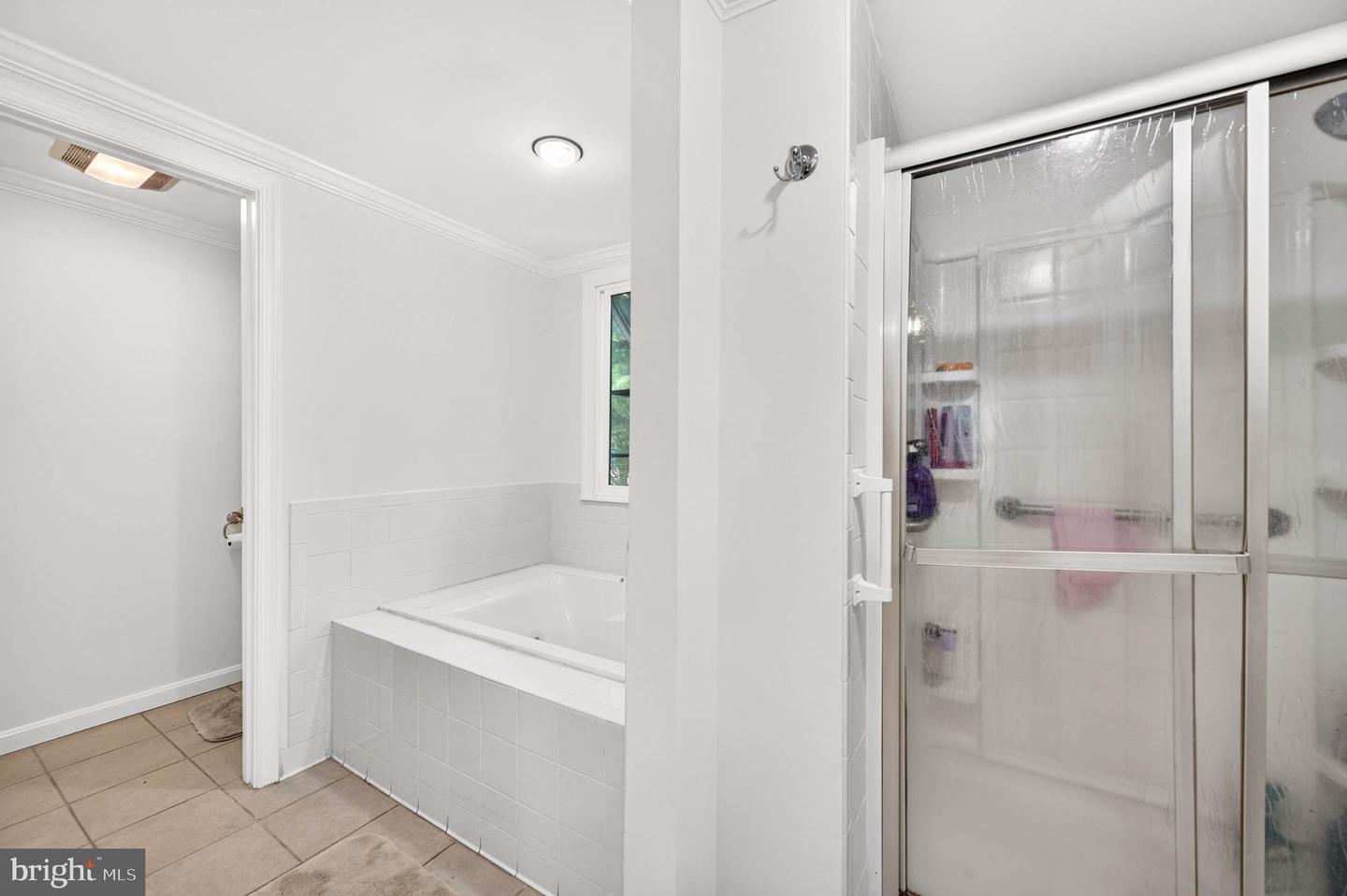 10211 Feaga Farm Ct W Property Photo 40
