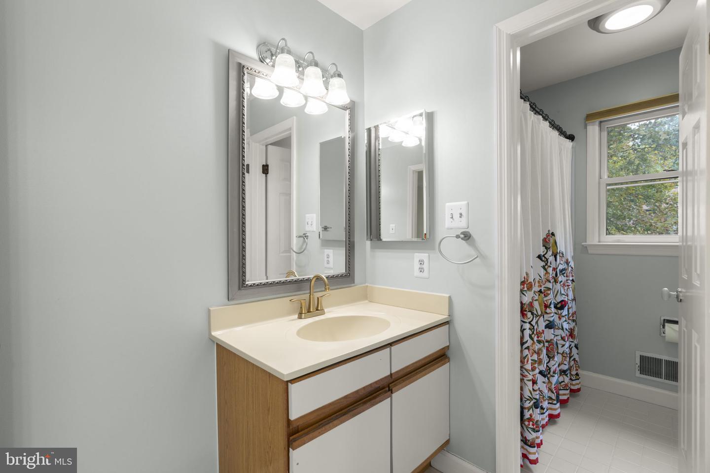 12110 Blue Flag Way Property Photo 38