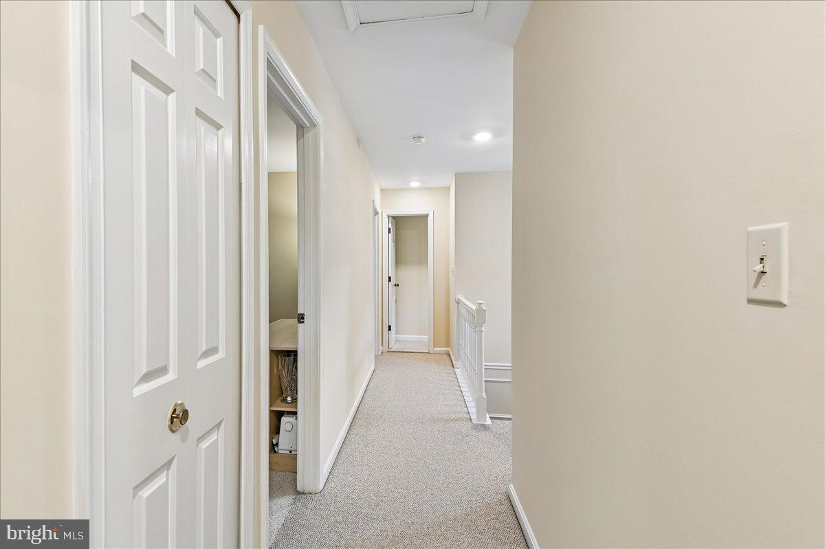 11806 Snow Patch Way Property Photo 33