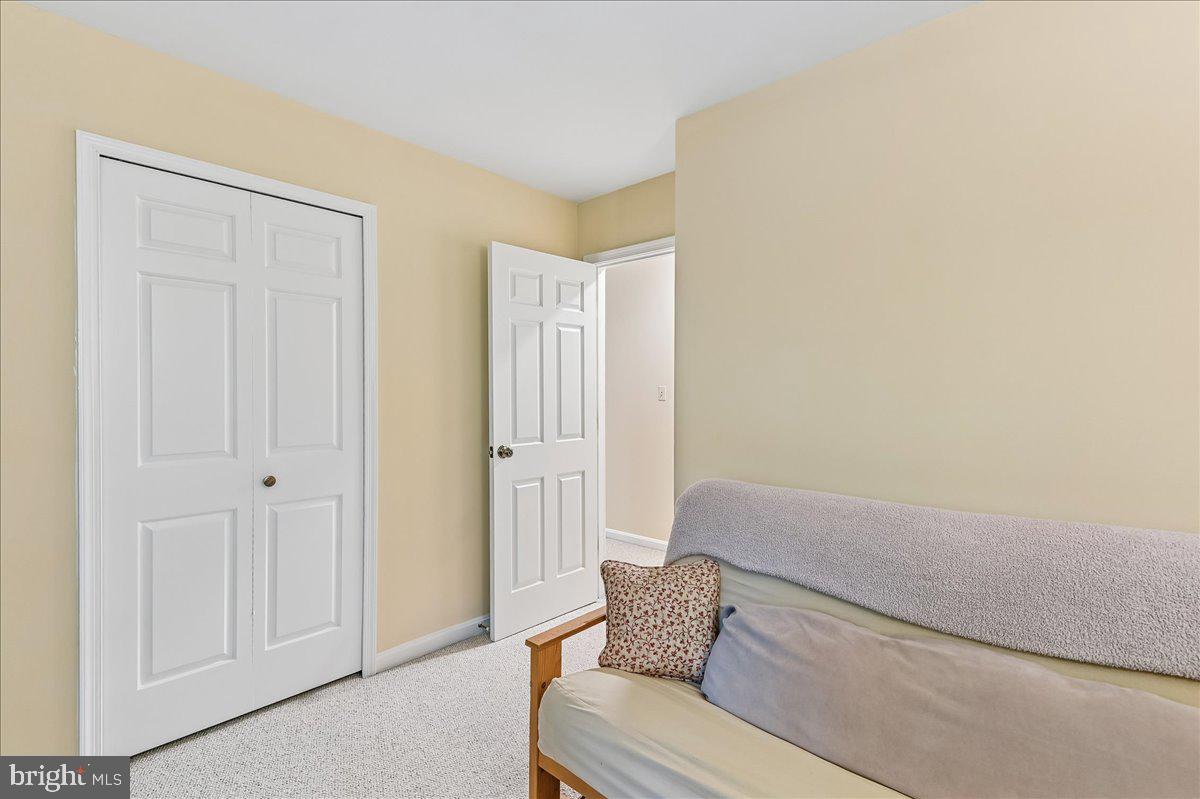 11806 Snow Patch Way Property Photo 44