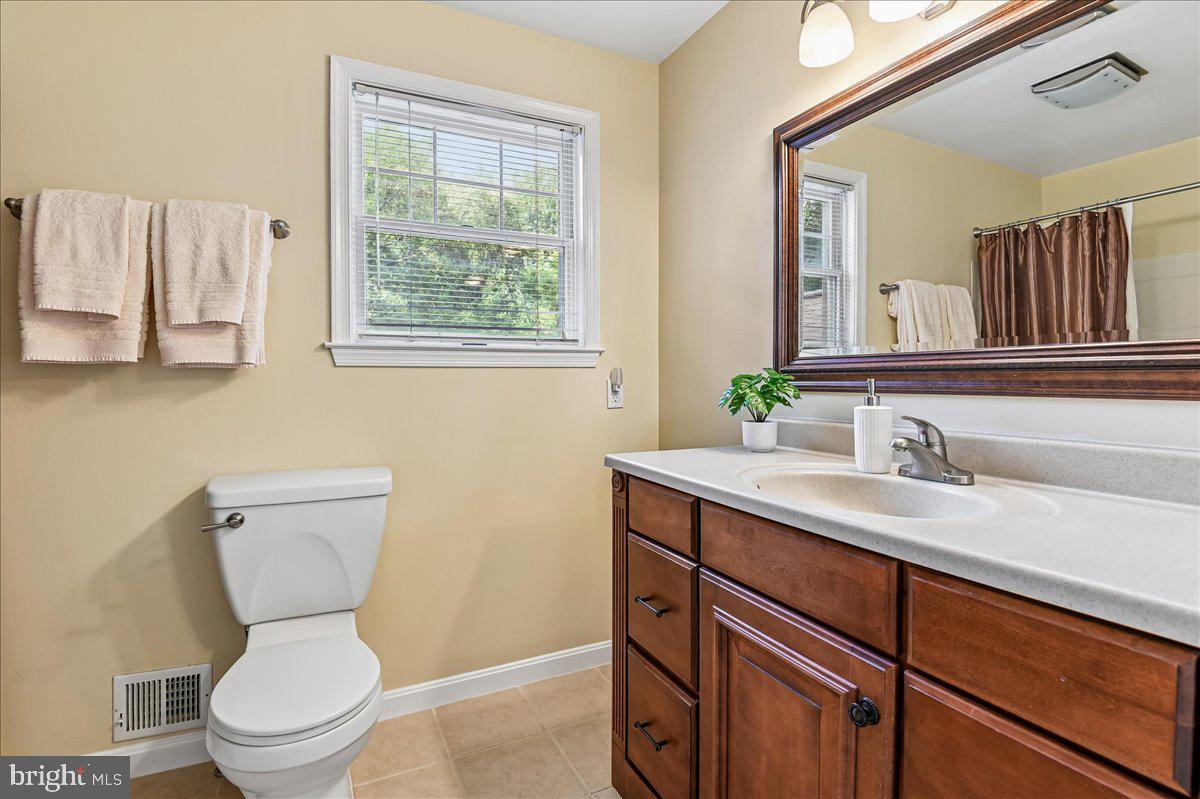 11806 Snow Patch Way Property Photo 52