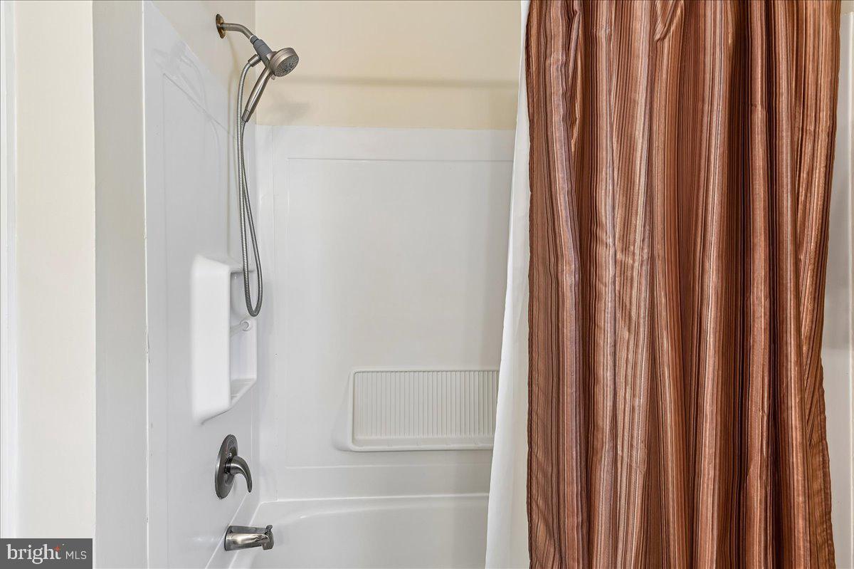 11806 Snow Patch Way Property Photo 53