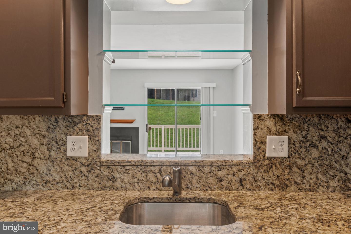 8604 John Ellicott Ct Property Photo 6