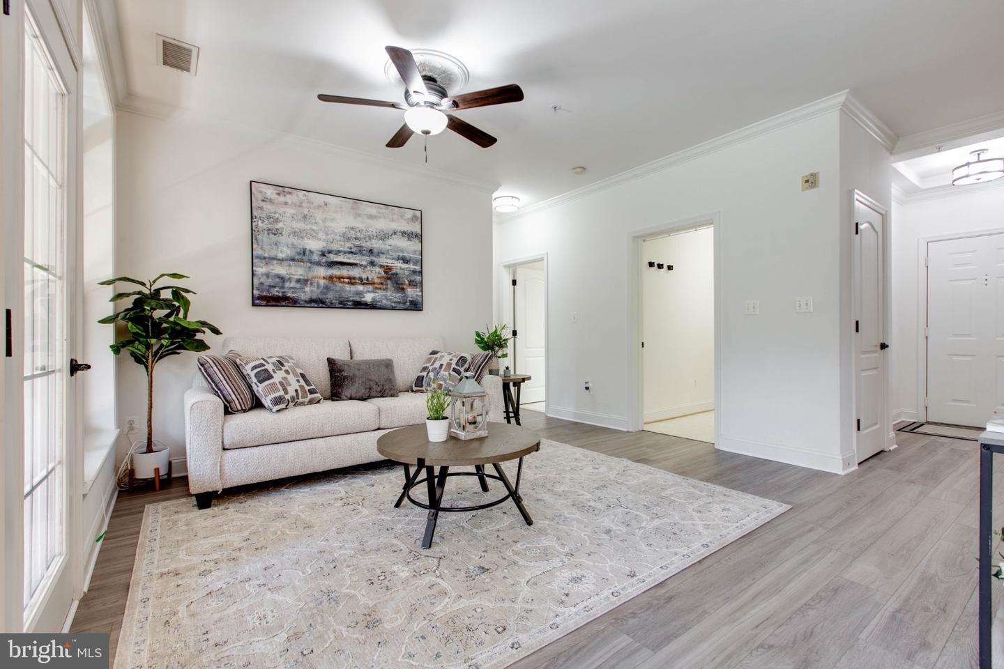 2111 Ganton Grn #e308 Property Photo 12