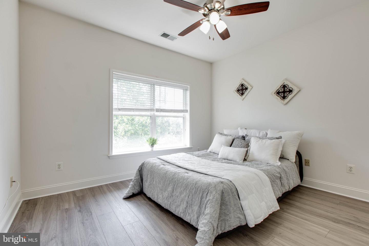 2111 Ganton Grn #e308 Property Photo 25