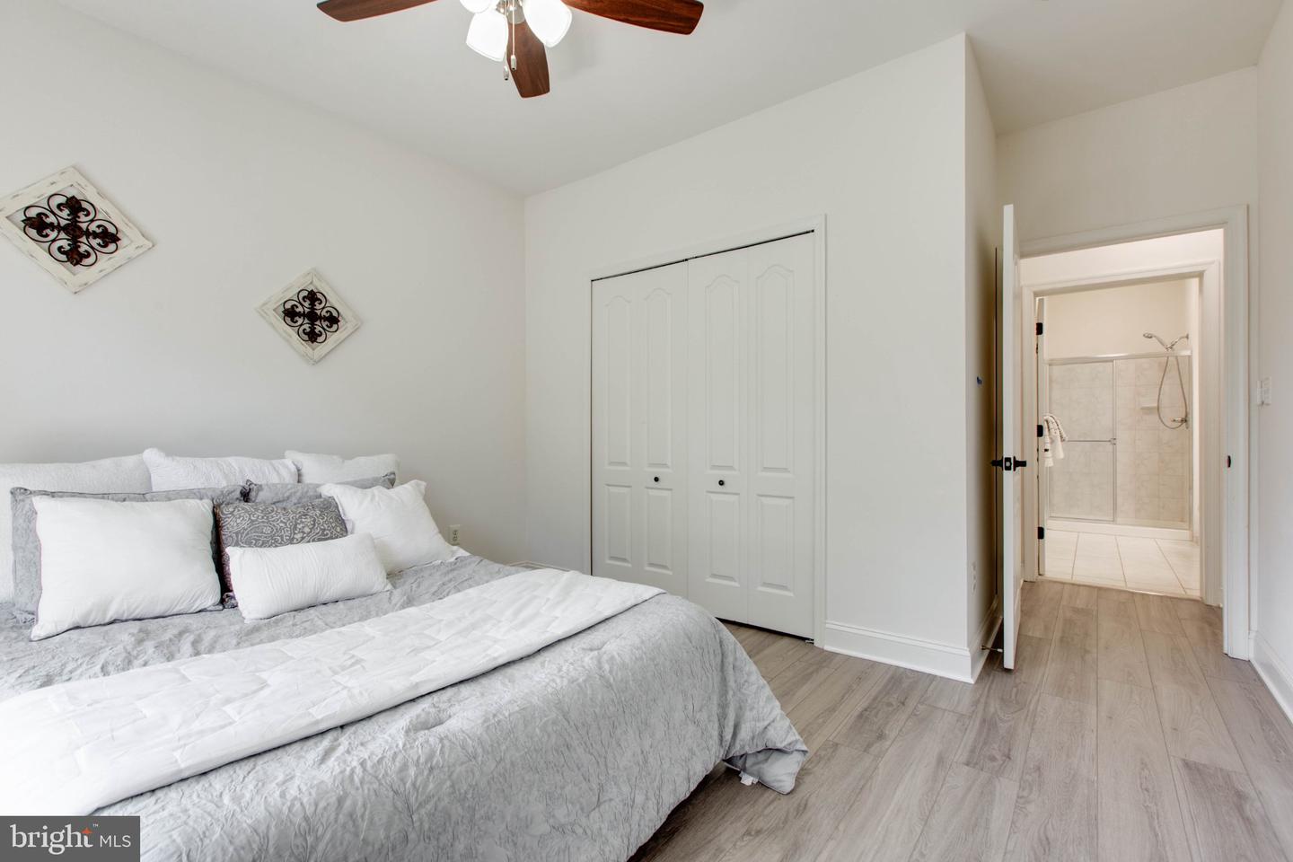 2111 Ganton Grn #e308 Property Photo 27