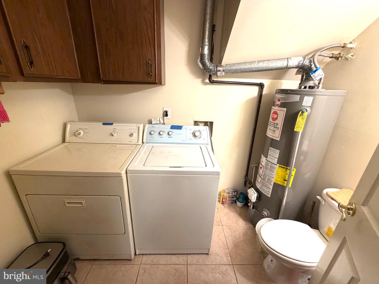 9160 Hitching Post Ln #d Property Photo 14