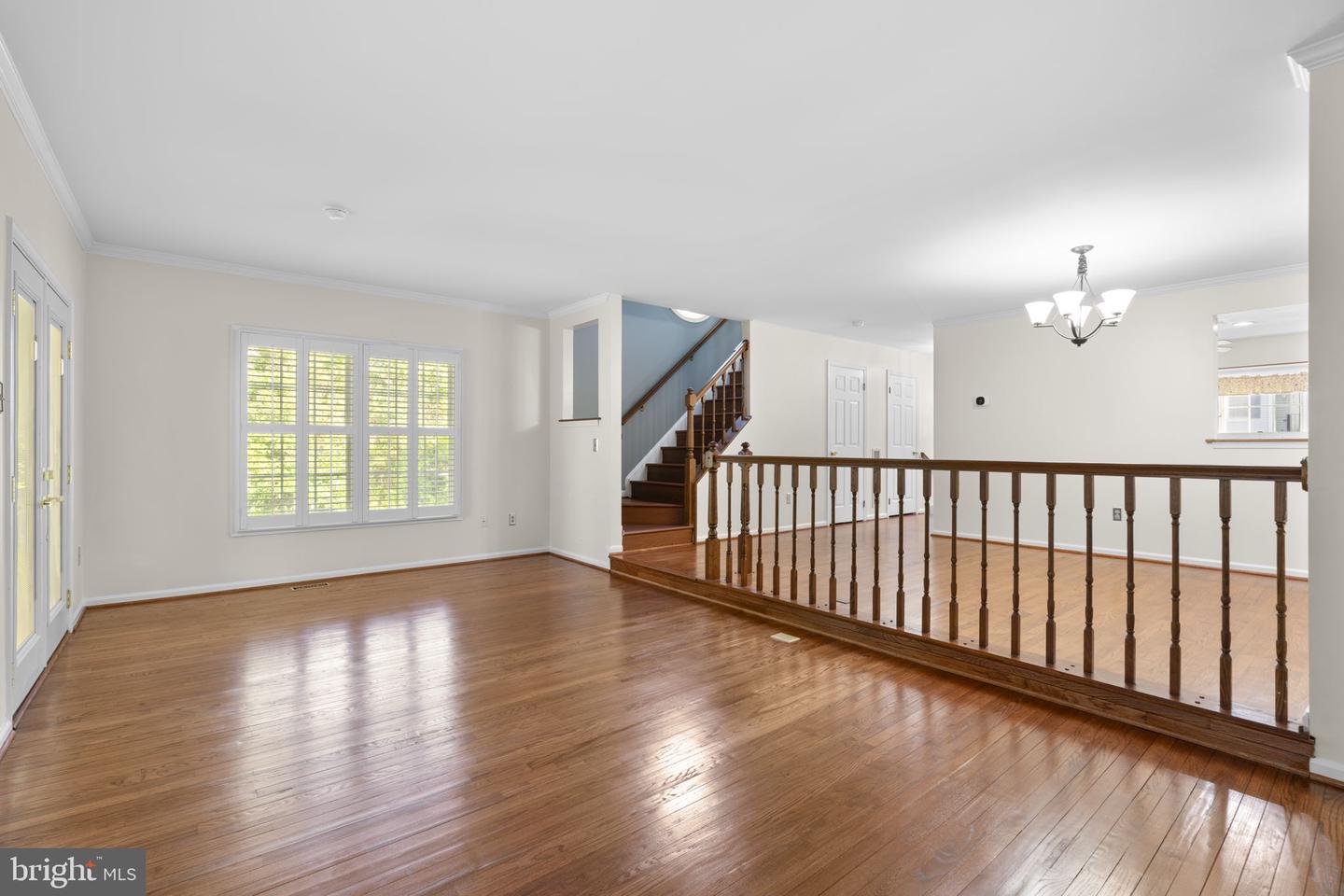 8710 Birkenhead Ct Property Photo 6