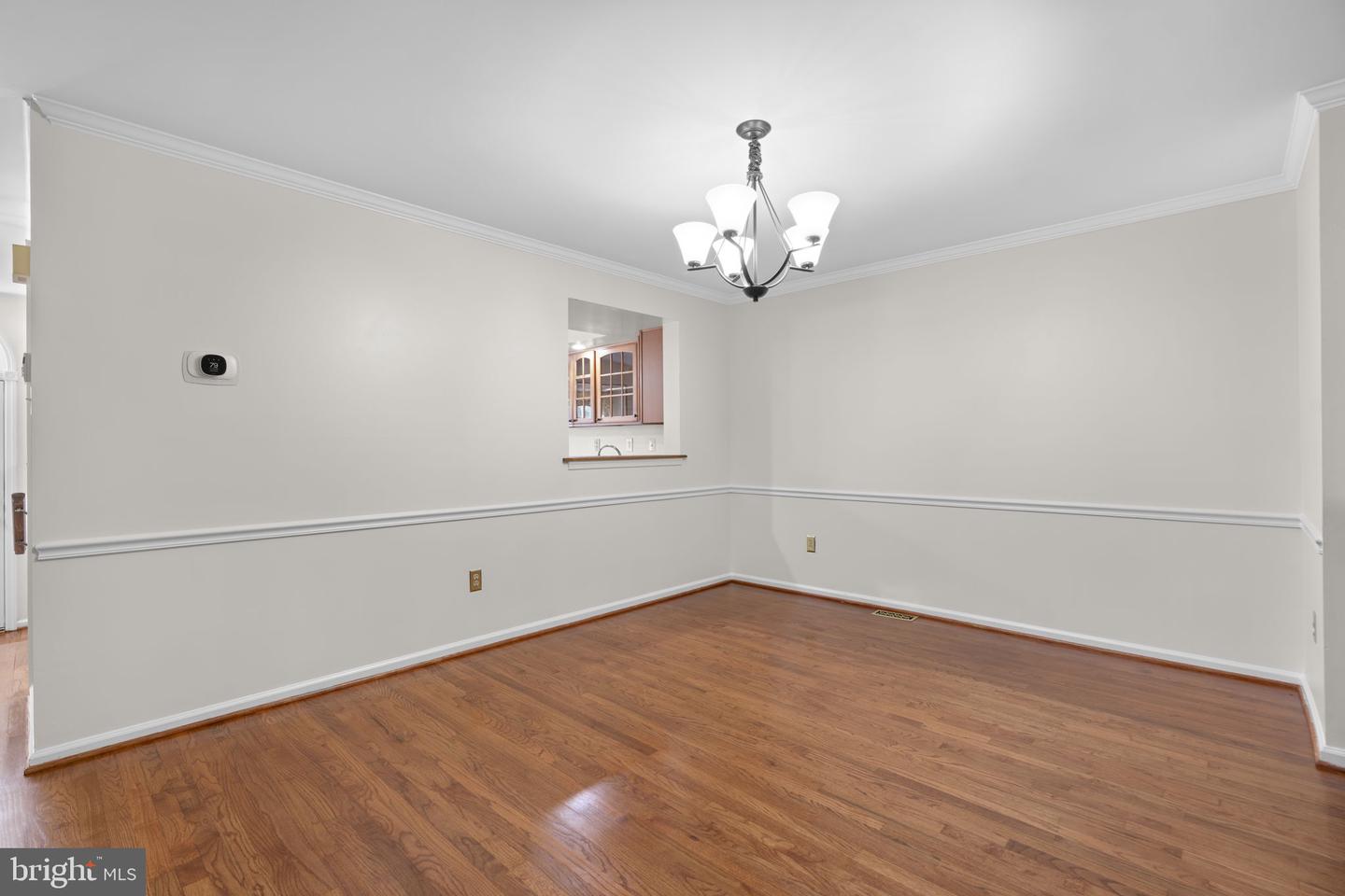 8710 Birkenhead Ct Property Photo 7