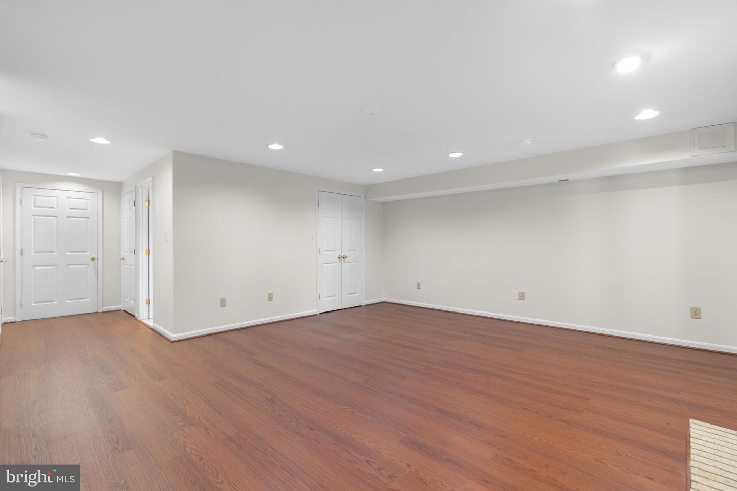 8710 Birkenhead Ct Property Photo 36