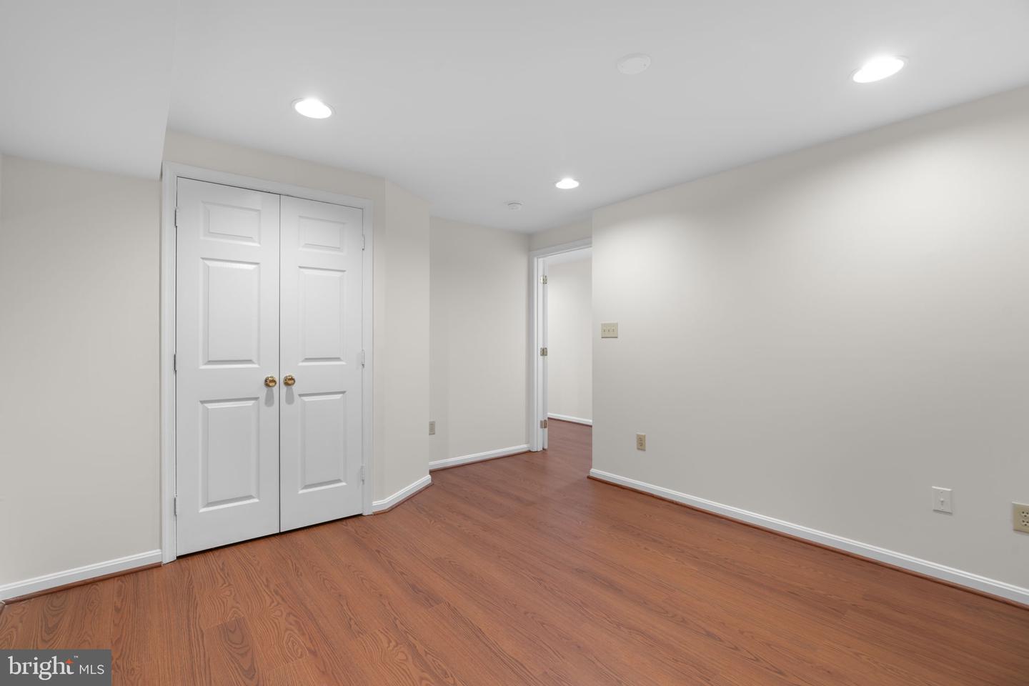 8710 Birkenhead Ct Property Photo 38