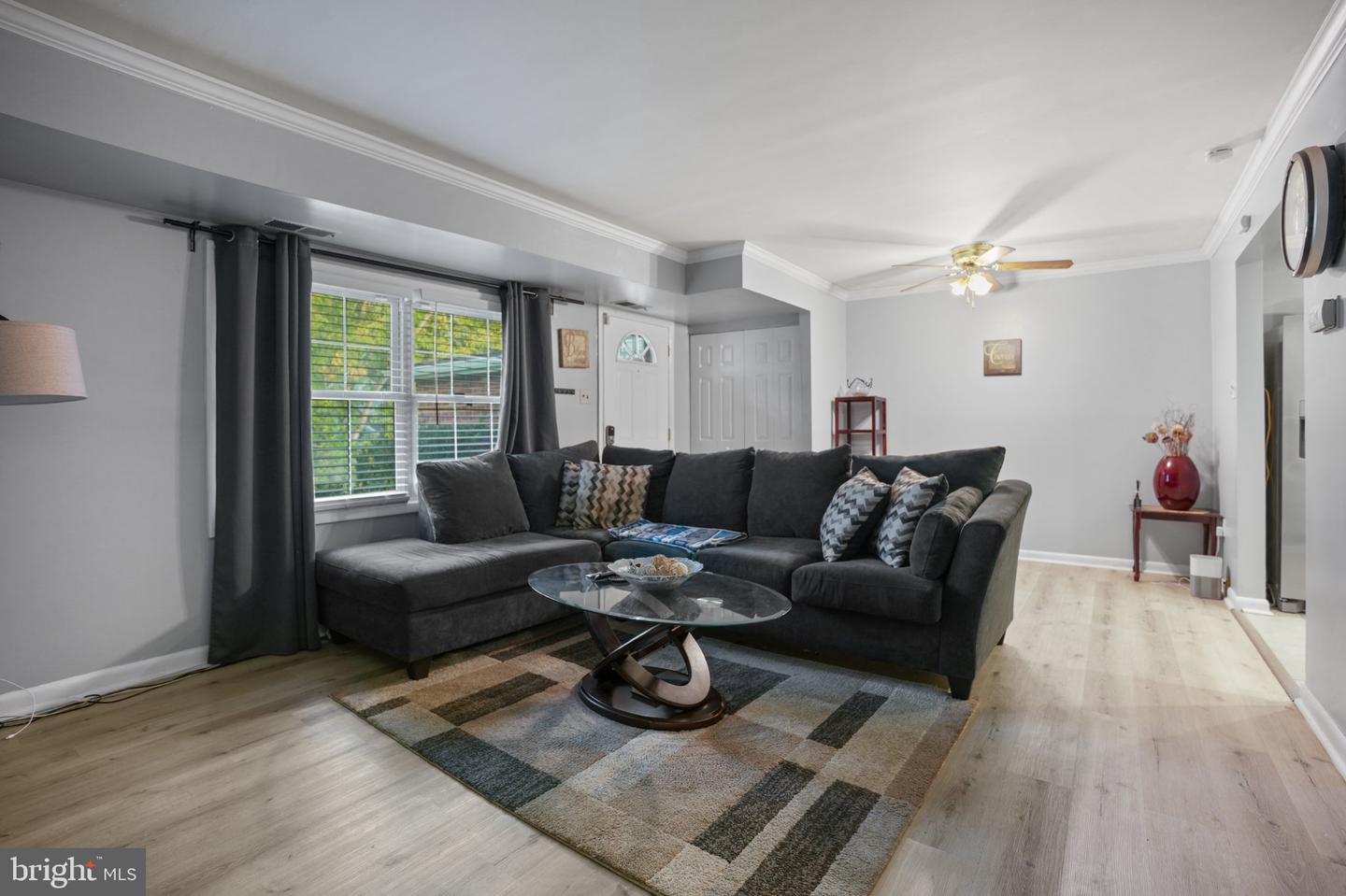 9240 Bridle Path Ln #g Property Photo 16