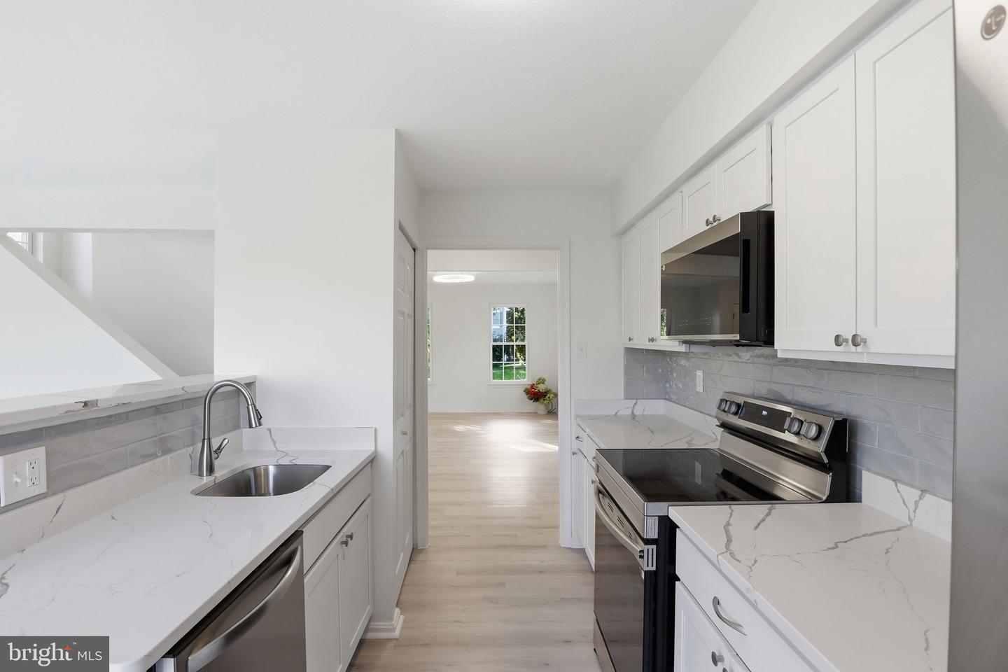 5708 Cedar Ln Property Photo 12