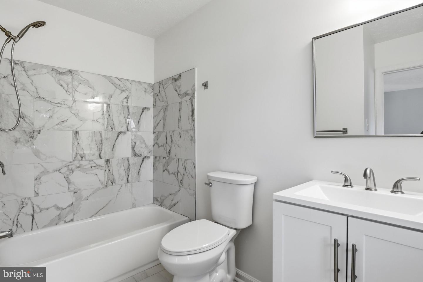5708 Cedar Ln Property Photo 21