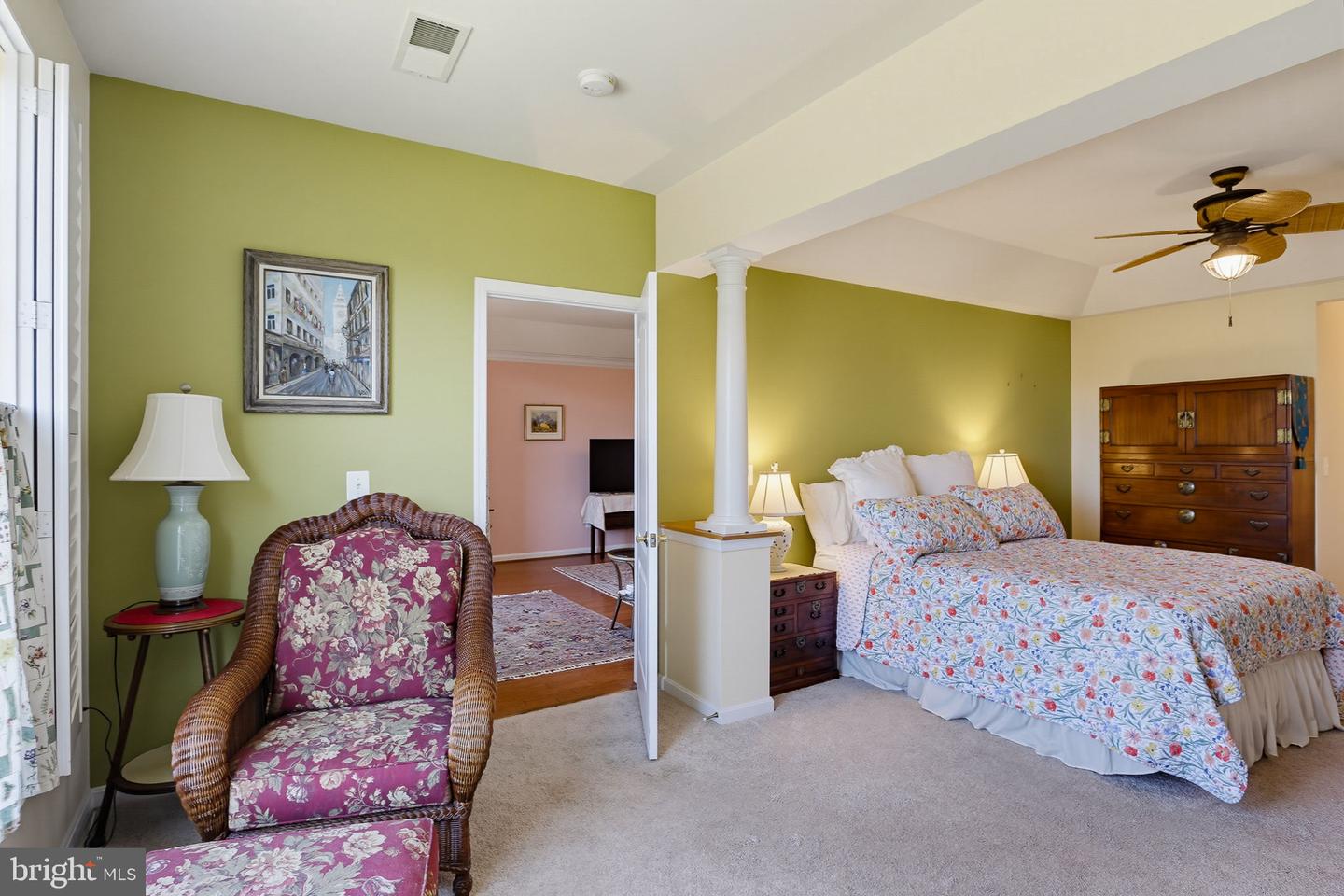 7305 Maplecrest Rd #304 Property Photo 13