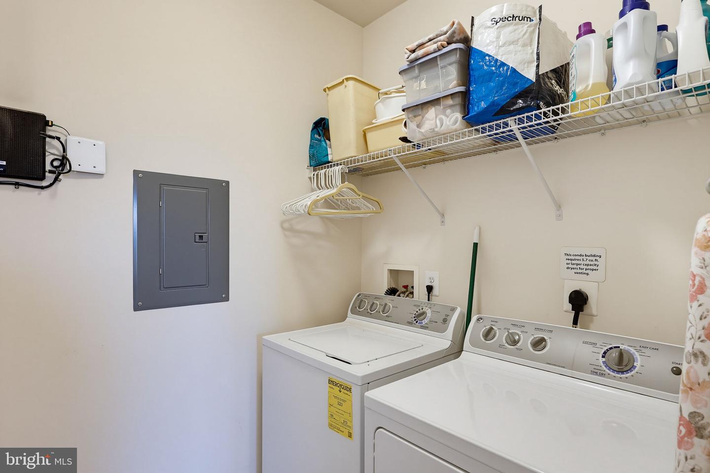 7305 Maplecrest Rd #304 Property Photo 32