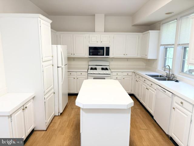 7500 Cove Point Way Property Photo 2