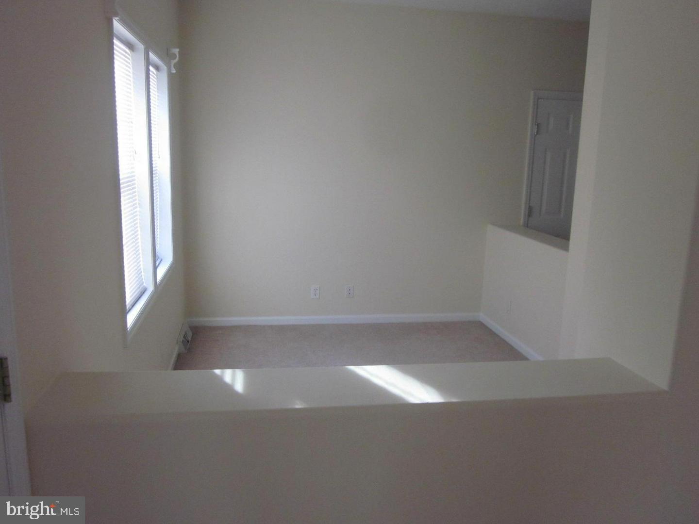 7500 Cove Point Way Property Photo 9