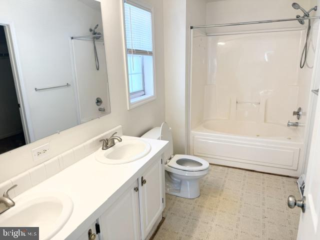 7500 Cove Point Way Property Photo 14