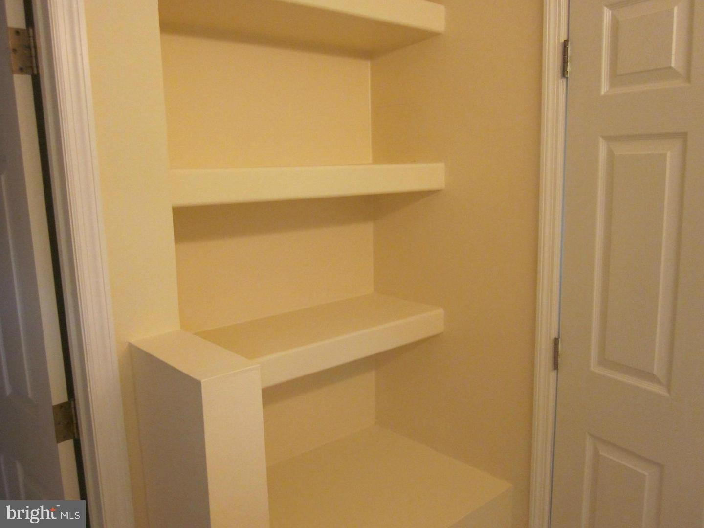 7500 Cove Point Way Property Photo 15