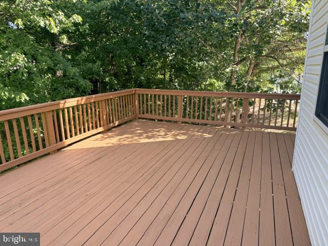 7500 Cove Point Way Property Photo 23