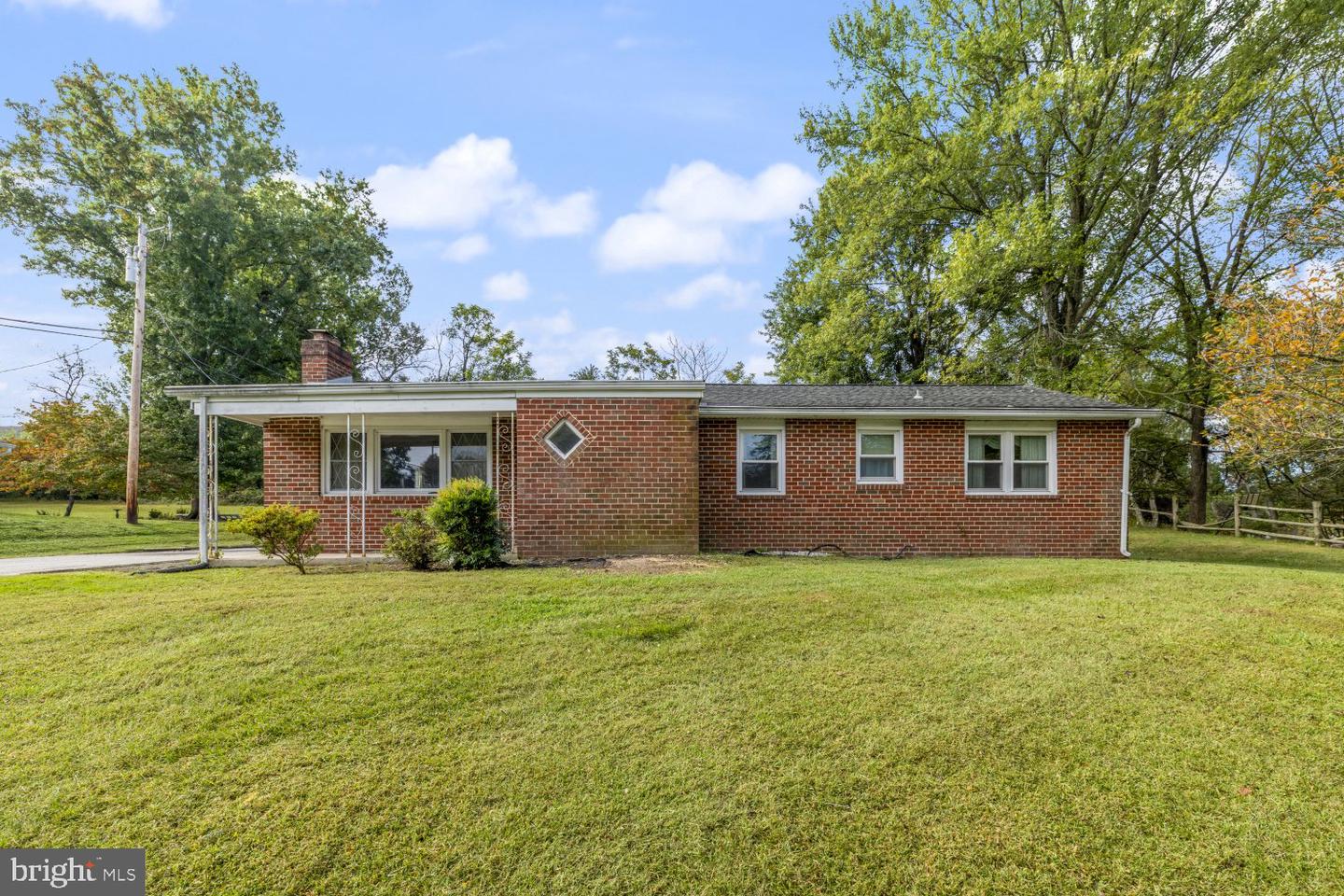 9421 Diamondback Dr Property Photo 1