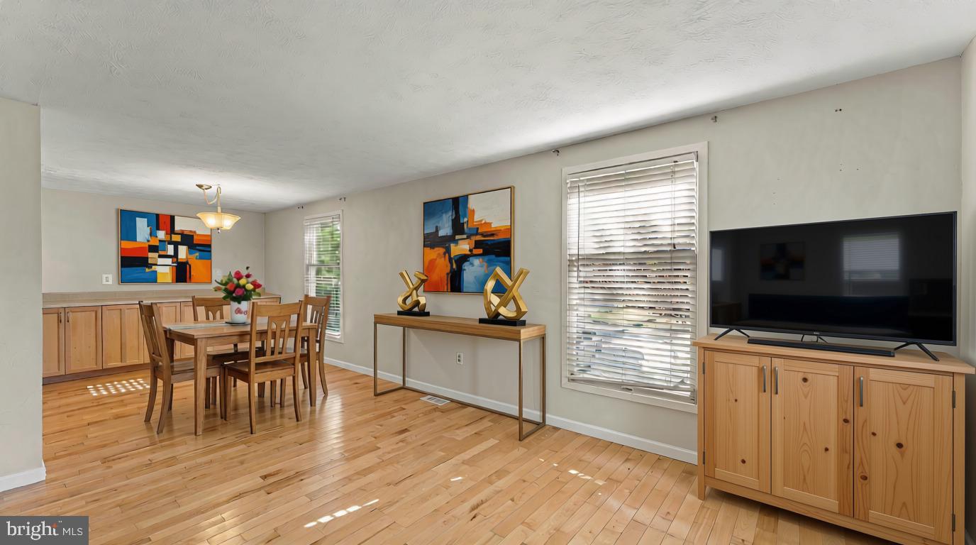 7216 Sleep Soft Cir Property Photo 2