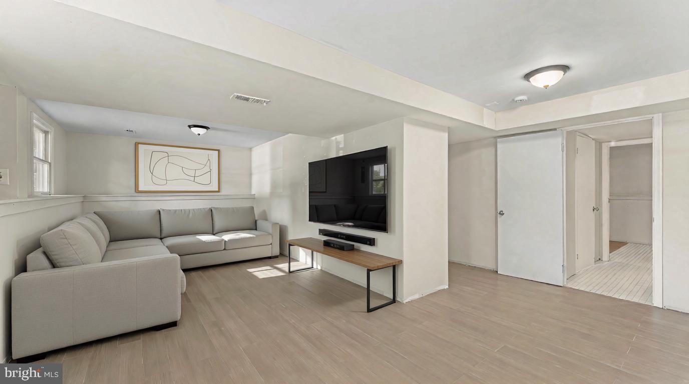 7216 Sleep Soft Cir Property Photo 5