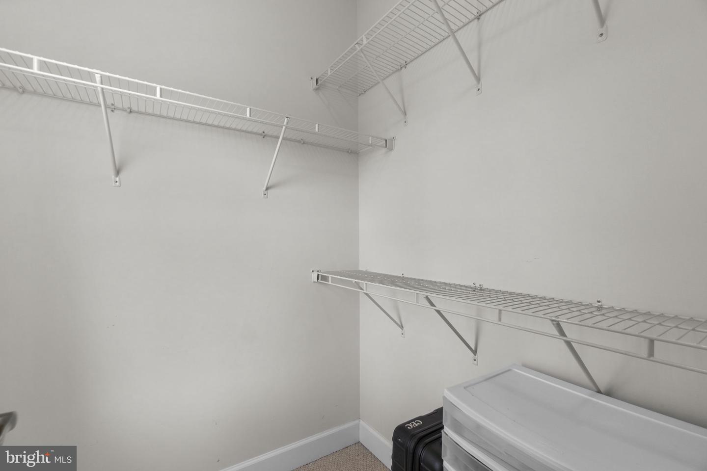 1023 Fairlane Rd Property Photo 38