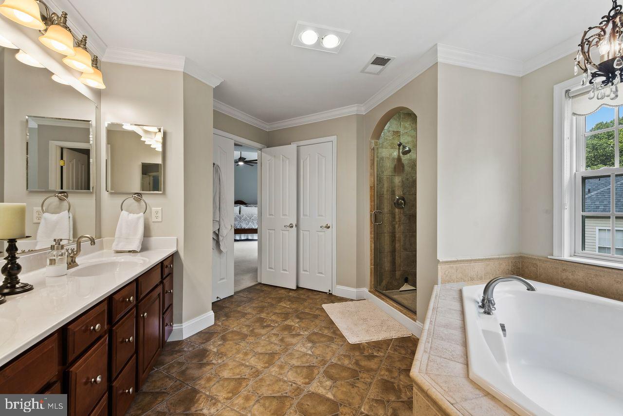 8229 Michaels Rdg Rdg Property Photo 21