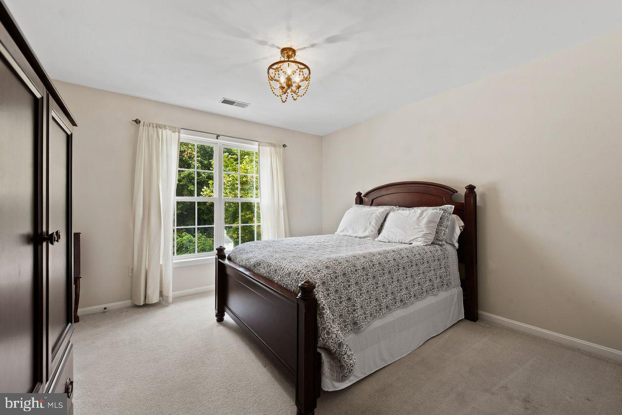 8229 Michaels Rdg Rdg Property Photo 23