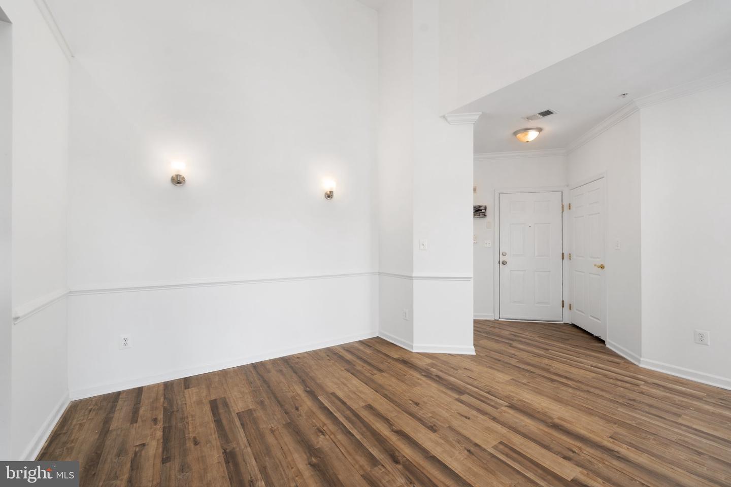 7230 Darby Downs #q Property Photo 5