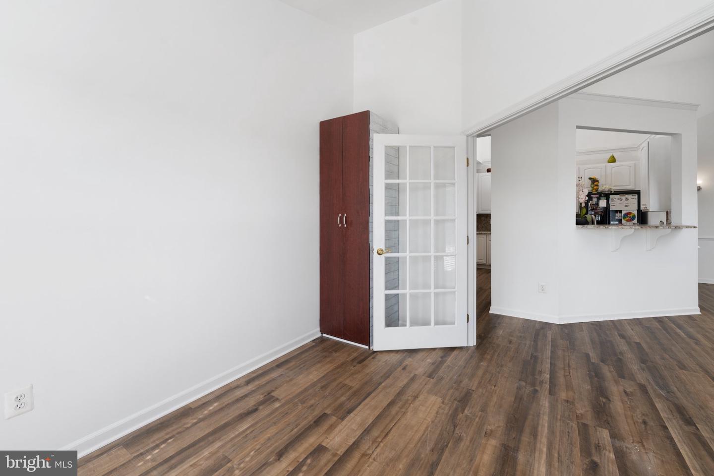 7230 Darby Downs #q Property Photo 14