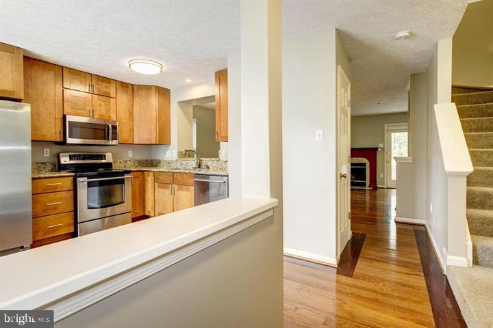 6112 Starburn Path Property Photo 2