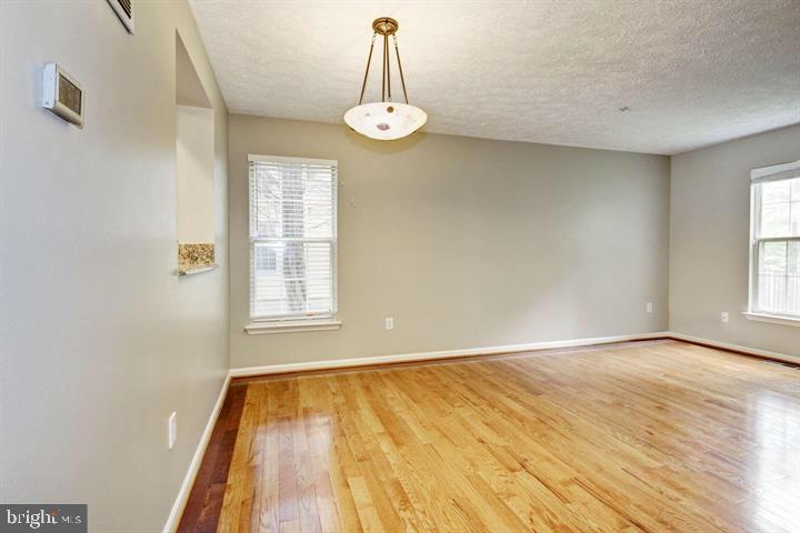 6112 Starburn Path Property Photo 10