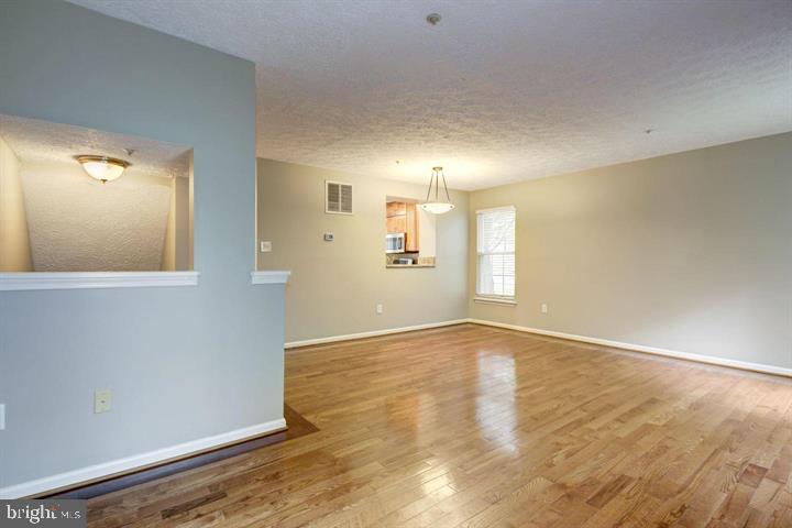 6112 Starburn Path Property Photo 16