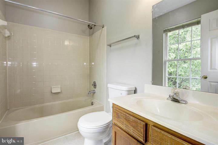 6112 Starburn Path Property Photo 22