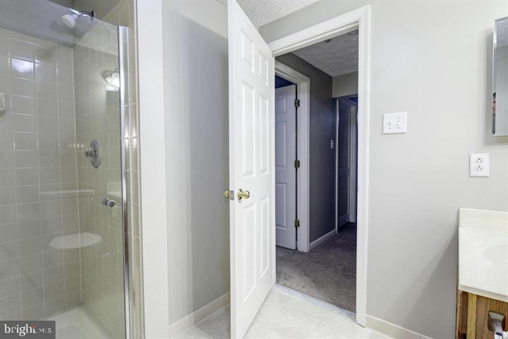 6112 Starburn Path Property Photo 32