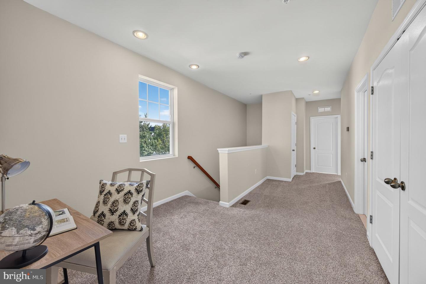 7432 Saint Margarets Blvd #b Property Photo 20