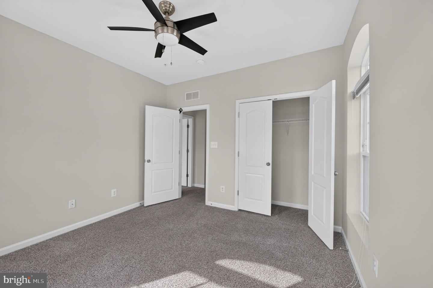 7432 Saint Margarets Blvd #b Property Photo 22