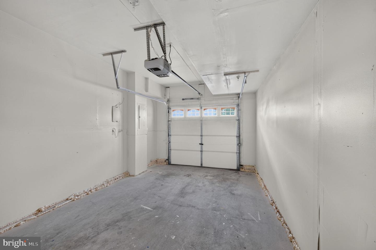 7432 Saint Margarets Blvd #b Property Photo 30